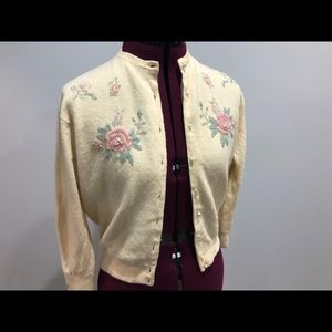 Vintage 1950s Beaded cardigan sweater Small